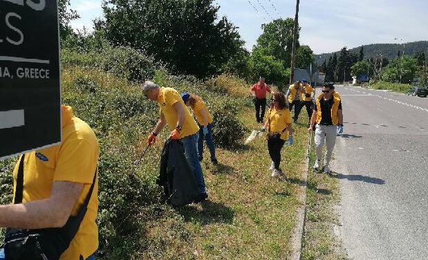 Καθαρισμός κατά την παγκόσμια ημέρα περιβάλλοντος.
